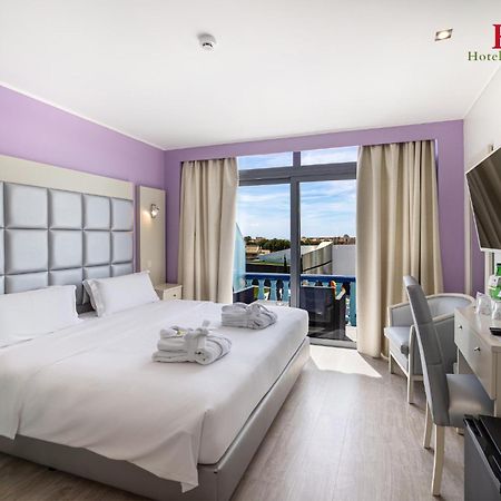 אלבופיירה Urban Hotel Santa Eulalia מראה חיצוני תמונה